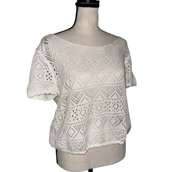 H&M Divided White Crochet‎ Knit Top – Size Small - Picture 2 of 3